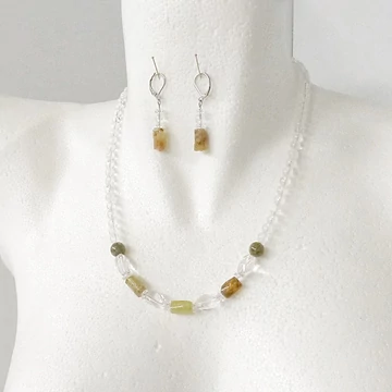 Egyedi hegyikristály - grosszulár szett 15900