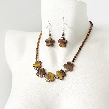 Tigrisszem egyedi virágos szett