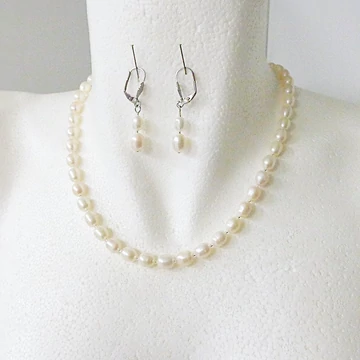 Édesvizi tenyésztett gyöngy szett ovális forma Édesvizi tenyésztett gyöngy szett ovális forma