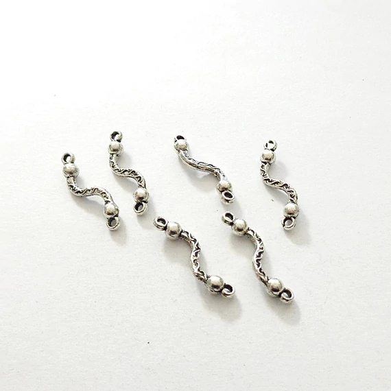 Hullámos távtartó 23x5 mm