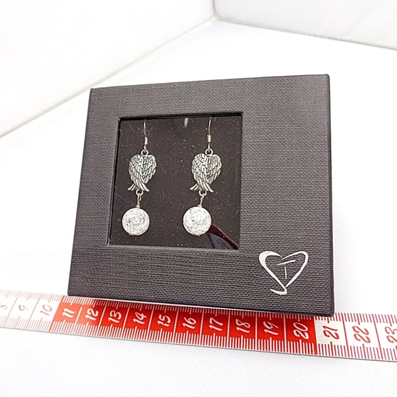 Ablakos fekete díszdoboz 80x90x25 mm