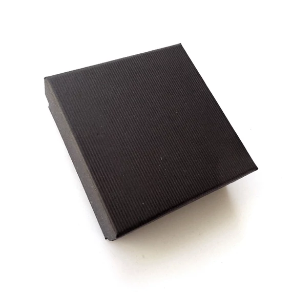 Díszdoboz fekete bordázott  80x80x28 mm