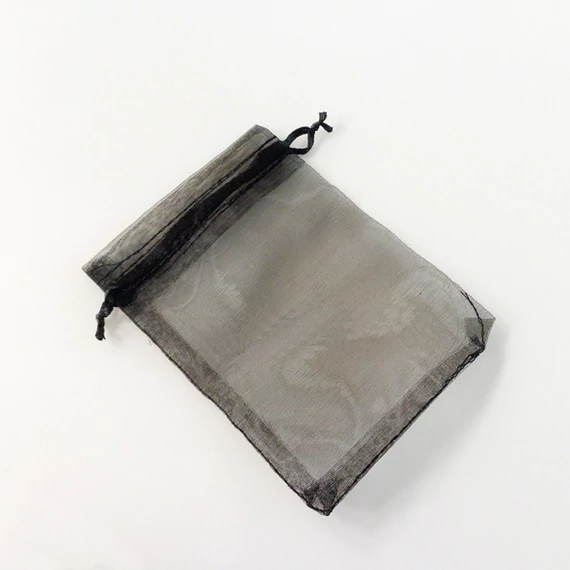 Organza tasak fekete 95x115 mm