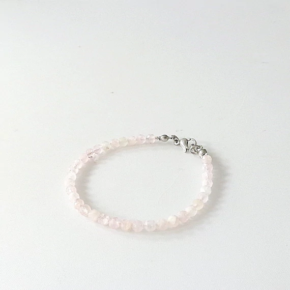 Morganit fazettált karlánc 4 mm