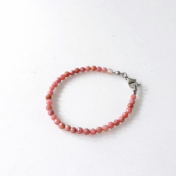 Rodonit extra fazettált karlánc 4 mm