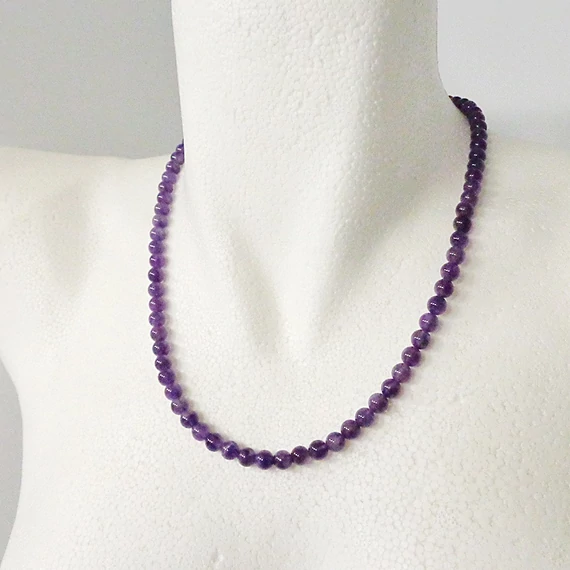 Ametiszt nyaklánc 6 mm 50 cm
