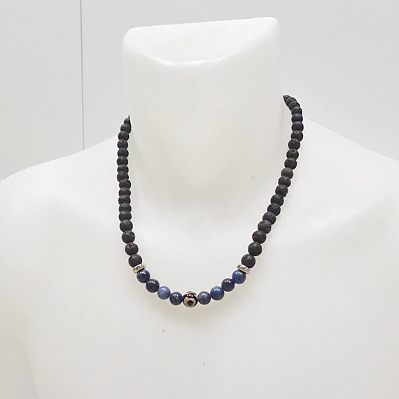 Lávakő-szodalit férfi lánc dzi kővel 8 mm 50 cm