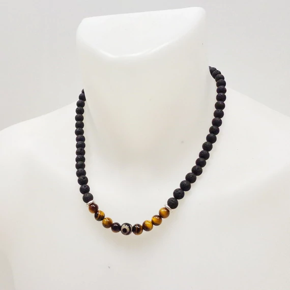 Lávaköves férfi nyaklánc tigrisszemmel 8 mm