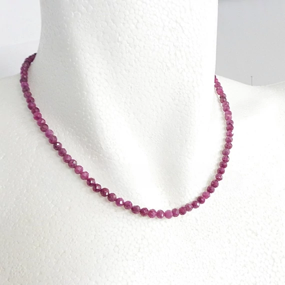 Rubin fazettált lánc 4 mm 42 cm