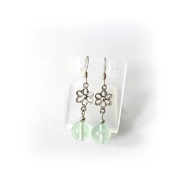 Fluorit virágos fülbevaló