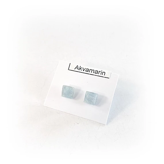 Akvamarin négyzetes pötty fülbevaló 6 mm