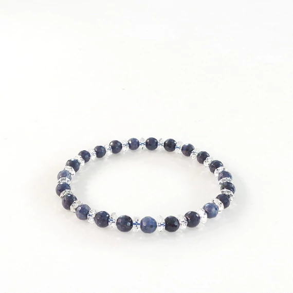 Zafír - hegyikristály fazettált karkötő 6 mm