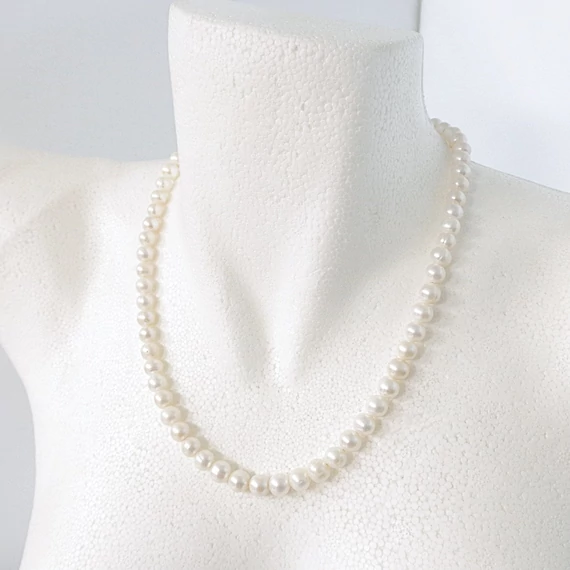 Édesvizi tenyésztett gyöngy lánc 8-8,5 mm 50 cm