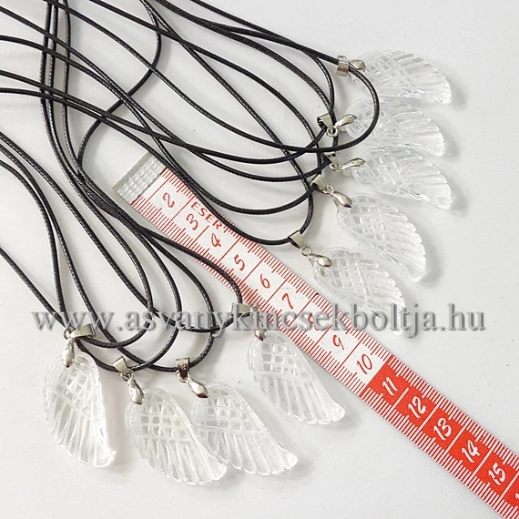 Hegyikristály angyalszárny medál 45 cm viaszolt szálon