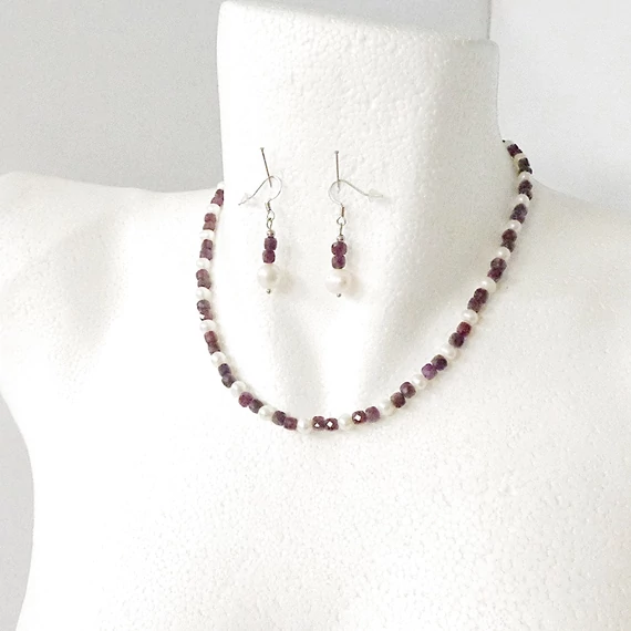 Egyedi fazettált kocka gránát - tenyésztett gyöngy szett