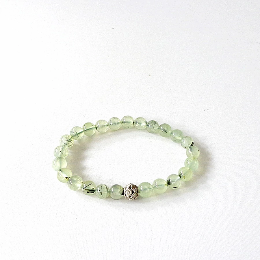 Prehnit strasszgolyóval karkötő 8 mm