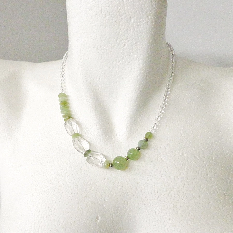 Hegyikristály - jáde lánc