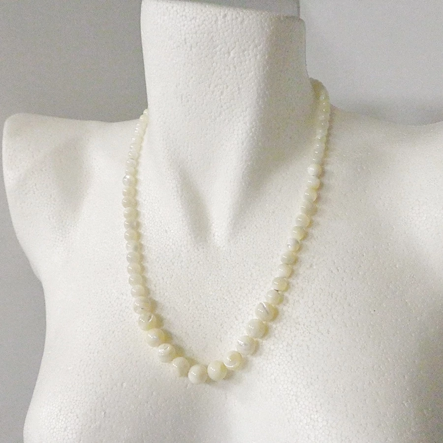 Gyöngyház növekvő lánc 55 cm