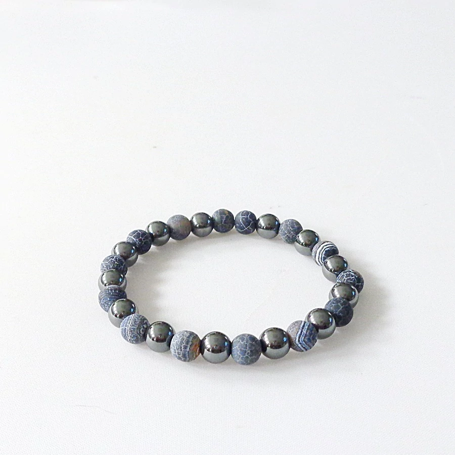 Gyermek festett achát - hematit karkötő