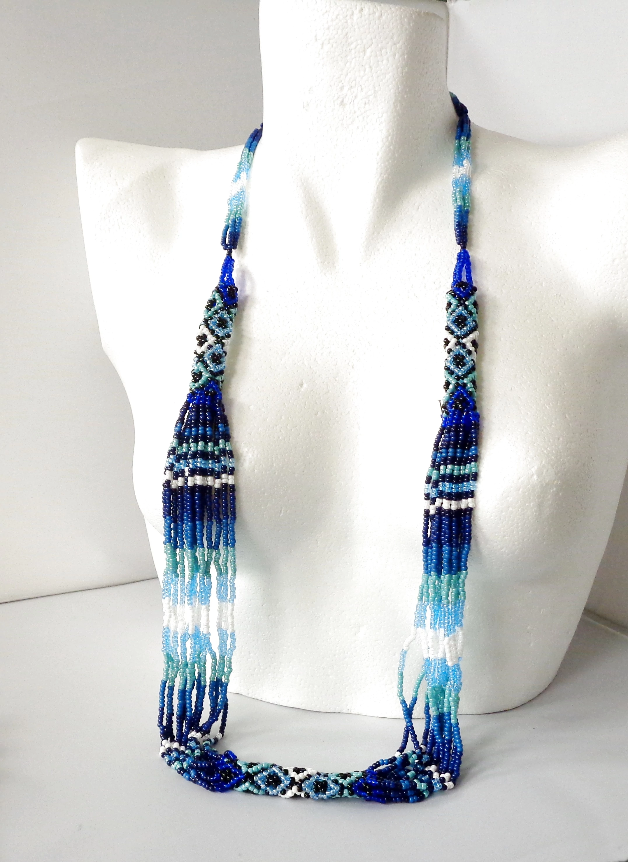 Kékes - türkizes egyedi belebújós lánc