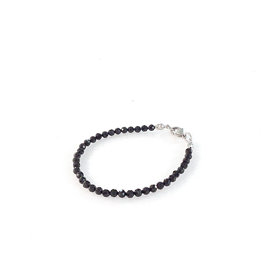 Fekete turmalin fazettált karlánc 4 mm