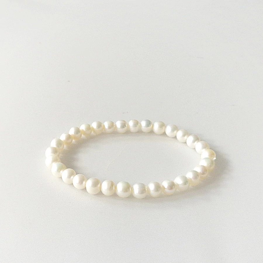 Édesvizi tenyésztett gyöngy karkötő 6-7 mm