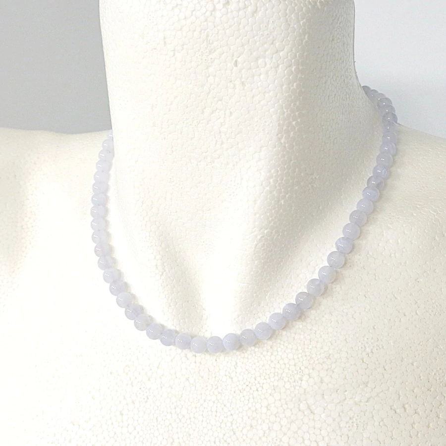 Kalcedon lánc 6 mm 42 cm