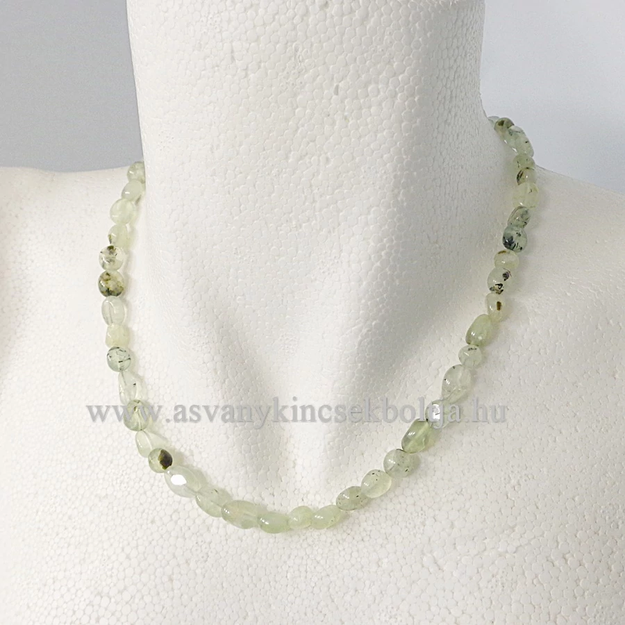 Prehnit nugget lánc 42 cm