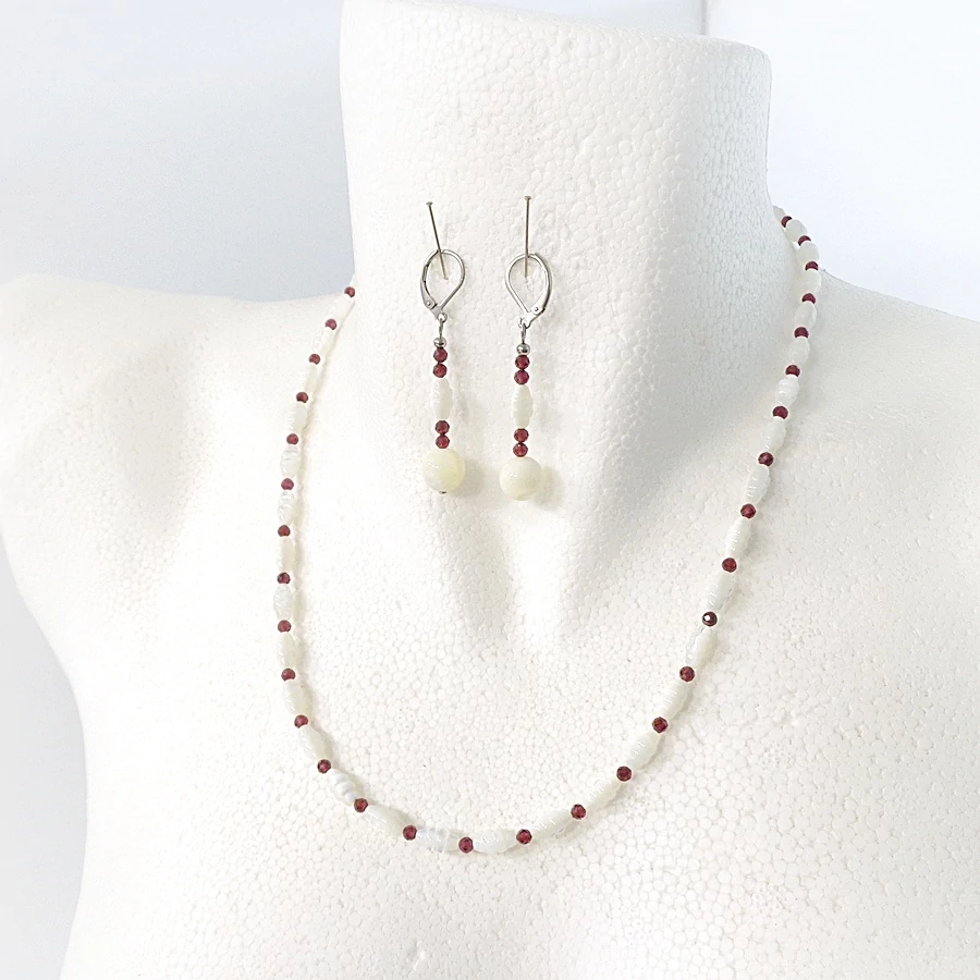 Egyedi fazettált gránát - gyöngyház szett 50 cm